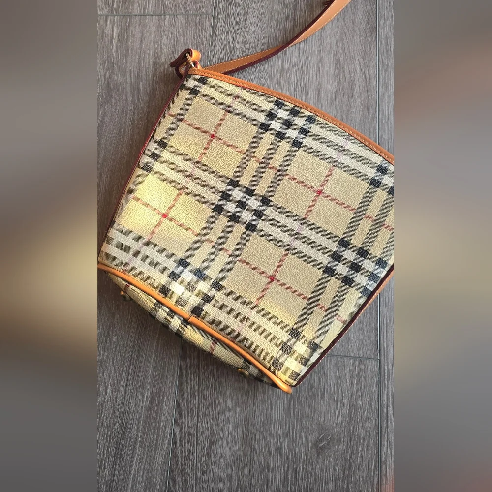 Beige Plaid Crossbody Bag – Braciano Leather Trim British-Inspired Preppy Style - Picture 8 of 13